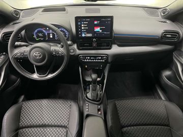 Car image 8