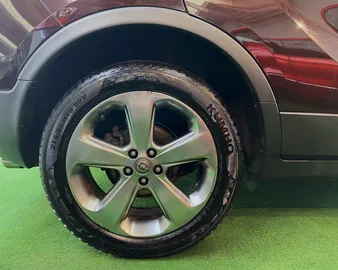 Car image 29