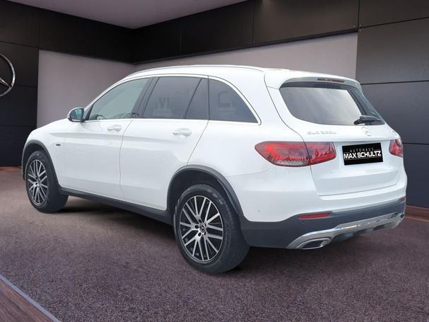 Mercedes-Benz GLC 300 e 4Matic 235 kW image number 4