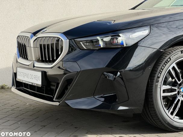 BMW 520d Touring xDrive 145 kW image number 7