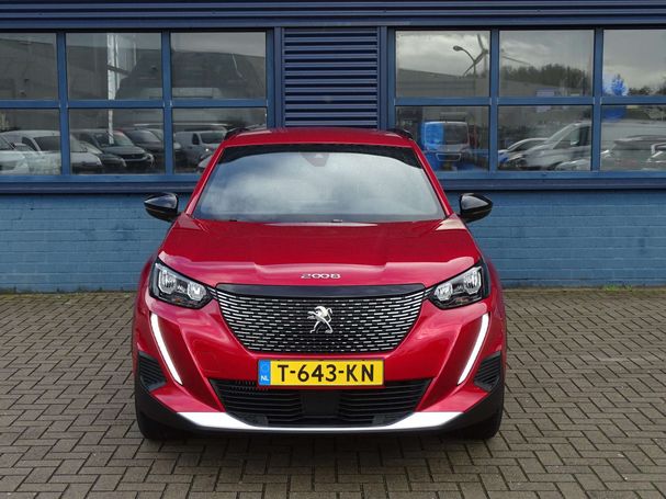 Peugeot 2008 1.2 PureTech 75 kW image number 19