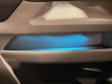 Car image 39