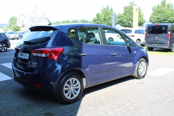 Hyundai ix20 1.6 blue 92 kW image number 6