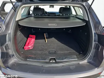 Car image 37