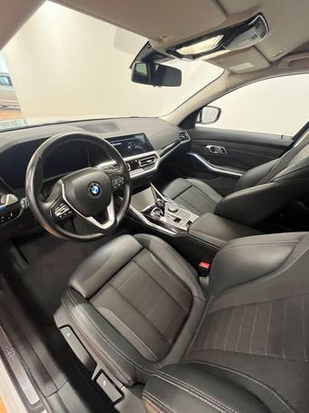 BMW 330 e Touring Steptronic 216 kW image number 8