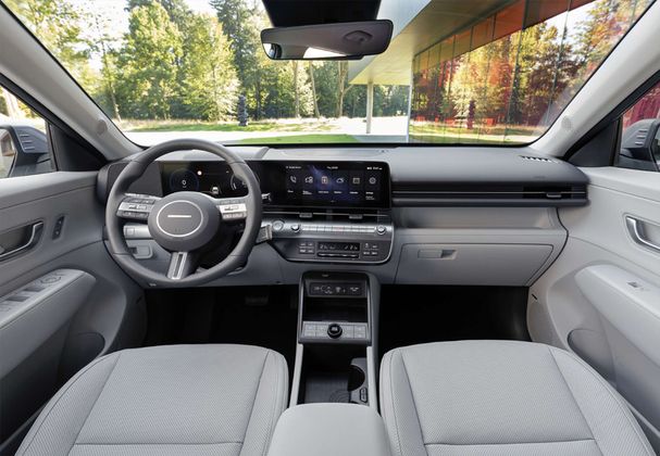 Hyundai Kona EV 150 kW image number 36