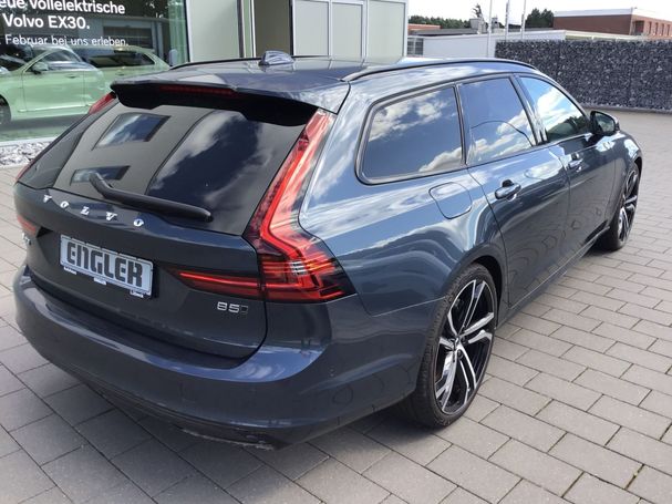 Volvo V90 AWD B5 173 kW image number 4