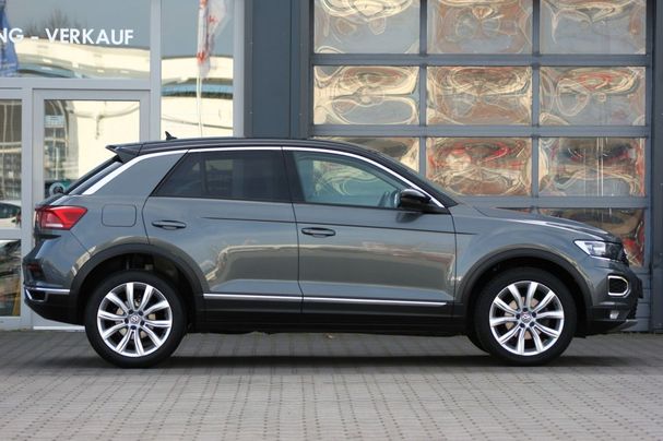 Volkswagen T-Roc 1.0 TSI Style 85 kW image number 18