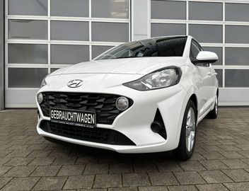 Car image 30