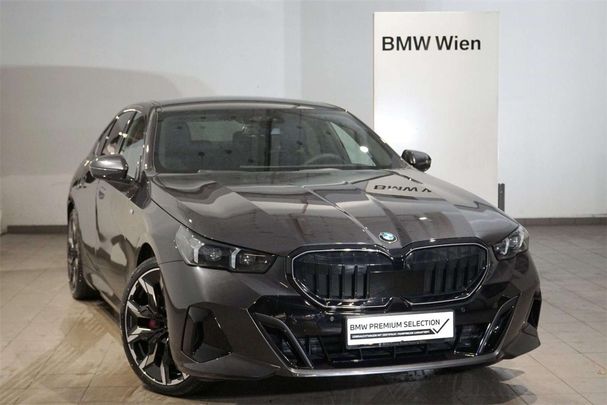 BMW 520d xDrive 145 kW image number 1