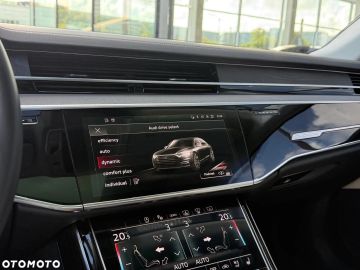 Car image 40