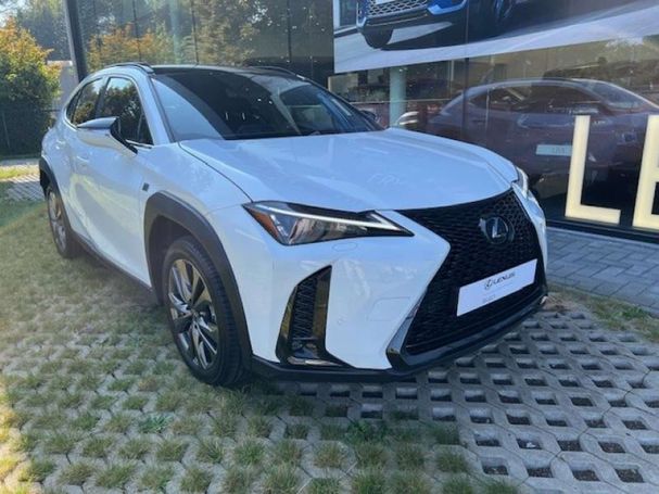 Lexus UX 250h 135 kW image number 2