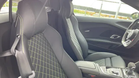 Car image 47