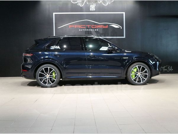 Porsche Cayenne Turbo S E-Hybrid Tiptronic 500 kW image number 2