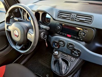 Car image 12