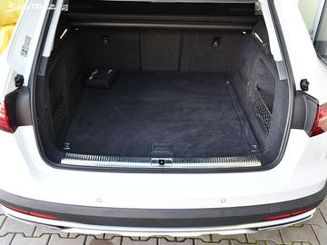 Car image 41