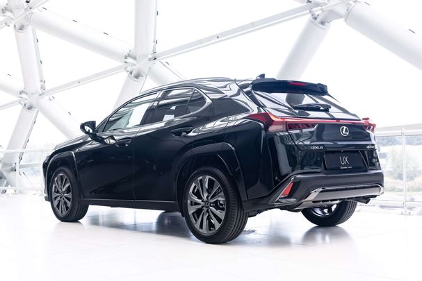 Lexus UX 250h 135 kW image number 39