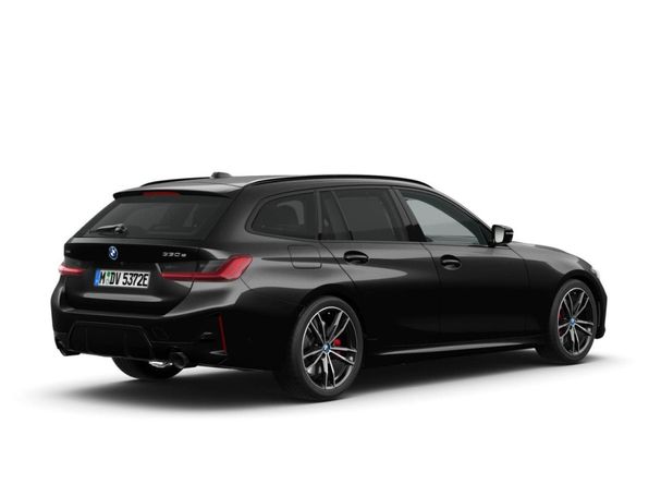 BMW 330 Touring e M xDrive 215 kW image number 3