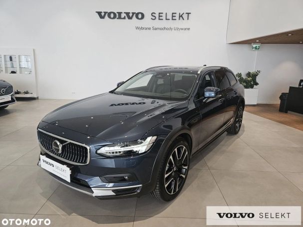 Volvo V90 Cross Country AWD 145 kW image number 1