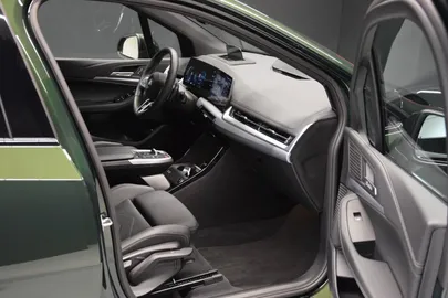 Car image 31