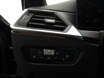 Car image 41