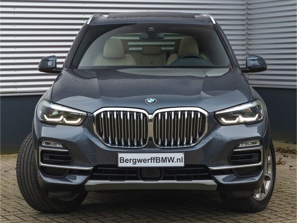 BMW X5 45e xDrive 290 kW image number 2