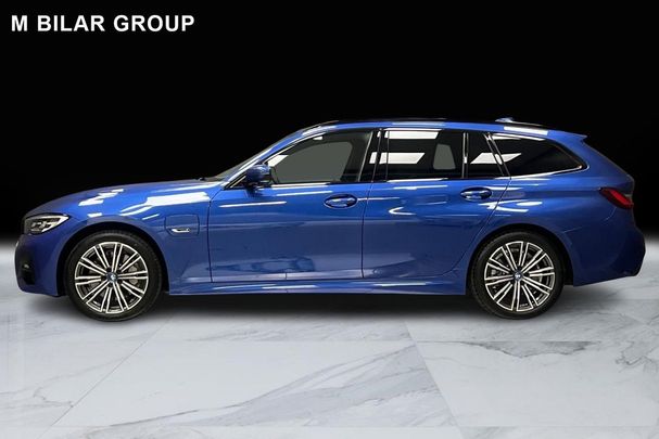 BMW 330e Touring M Sport xDrive 216 kW image number 5