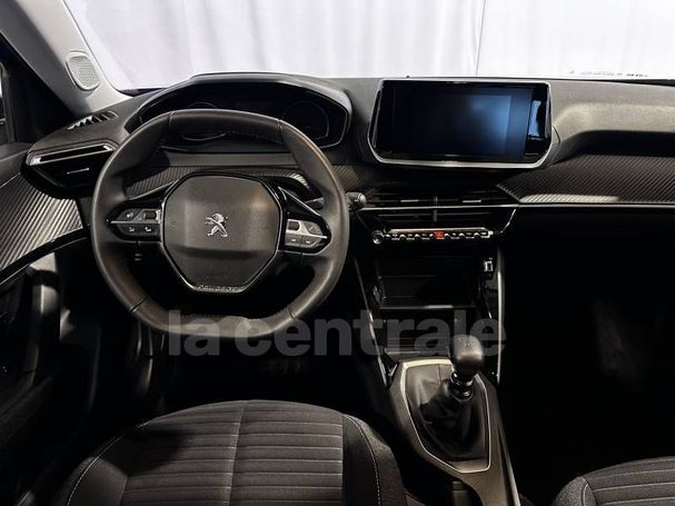 Peugeot 2008 PureTech 130 96 kW image number 17