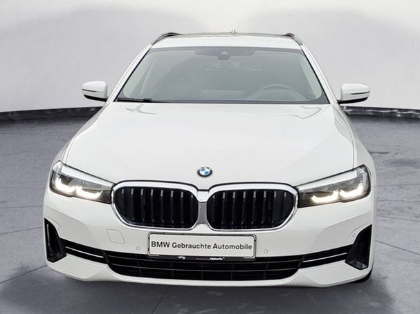 BMW 530i Touring 185 kW image number 9