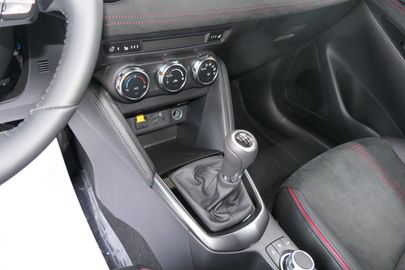 Car image 21