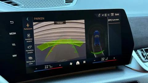 Car image 37