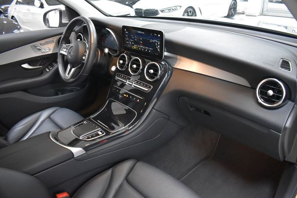 Mercedes-Benz GLC 300 de 225 kW image number 23