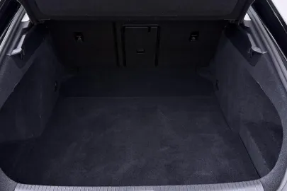 Car image 49