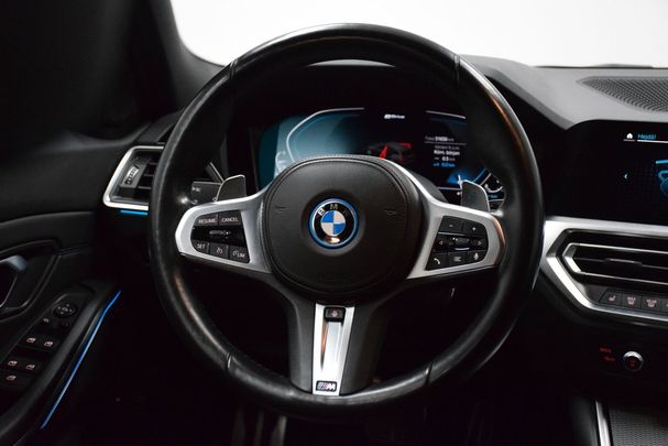 BMW 330 e Touring M Sport xDrive 216 kW image number 6