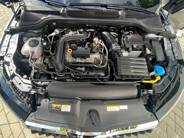 Car image 29
