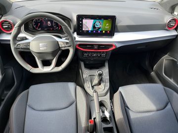 Car image 11