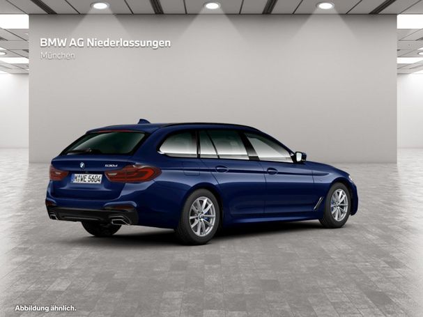 BMW 530d Touring 195 kW image number 2