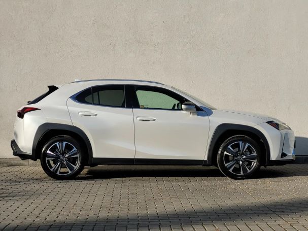 Lexus UX 250h 135 kW image number 8