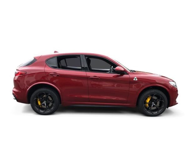 Alfa Romeo Stelvio V6 2.9 Bi-Turbo Quadrifoglio 375 kW image number 4