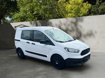 Car image 2