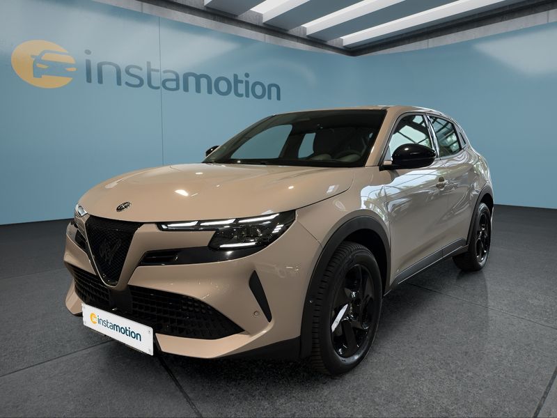 Alfa Romeo Junior Ibrida
