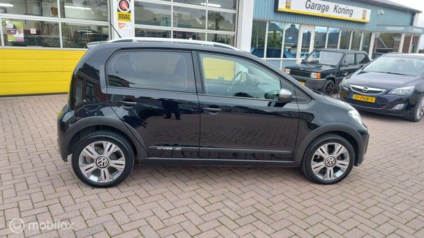 Volkswagen up! TSI cross up! 66 kW image number 5