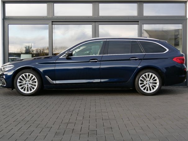 BMW 530d Touring xDrive Luxury Line 195 kW image number 8