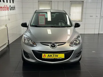 Car image 3