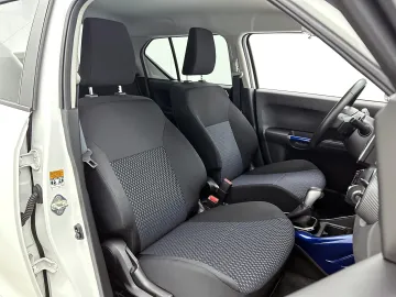 Car image 44
