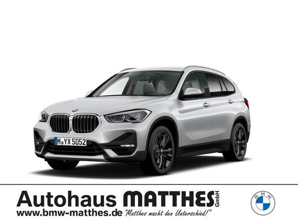 BMW X1 sDrive20i Advantage 141 kW image number 1