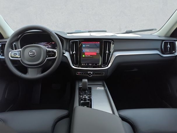 Volvo V60 B4 Plus 145 kW image number 3