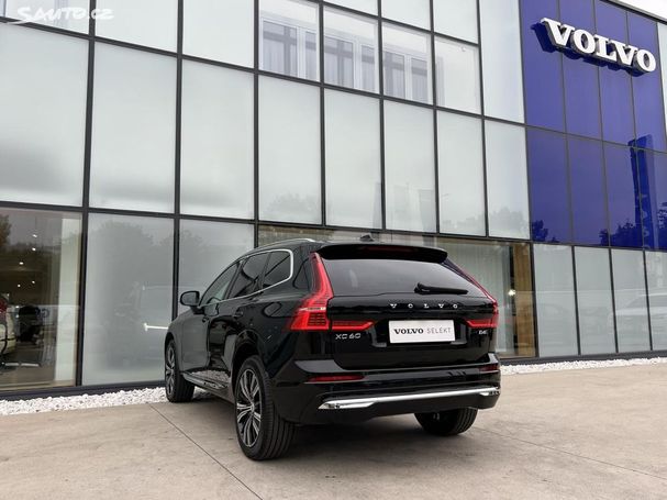 Volvo XC60 B4 AWD 145 kW image number 9