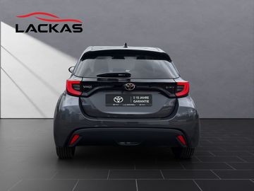 Car image 5