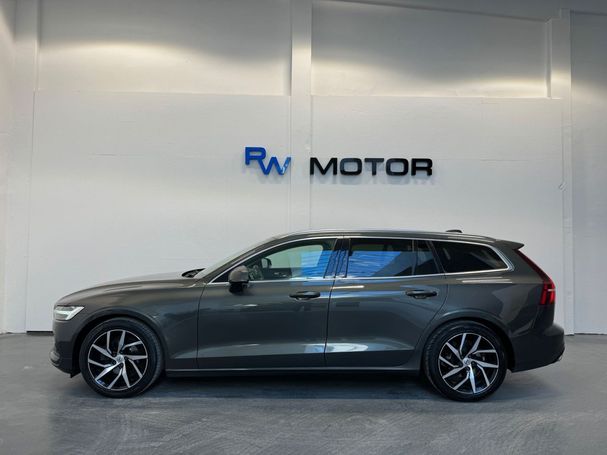 Volvo V60 D3 Momentum 110 kW image number 4